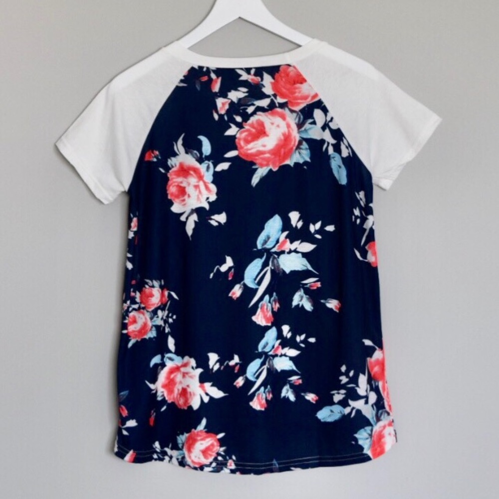 Navy Raglan Tee w/ Pretty Floral Pattern - Picture 4 of 8